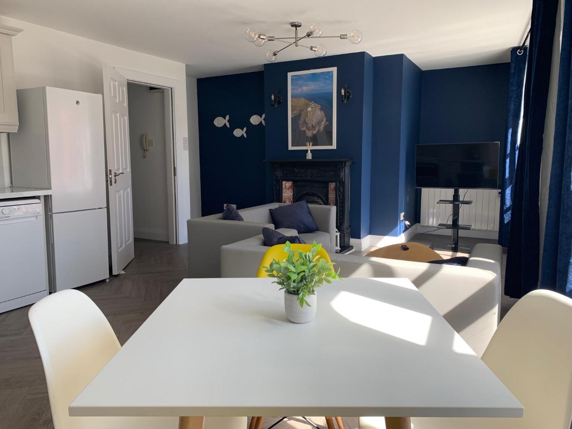 Apartment Town Center Beautiful 2 Bed